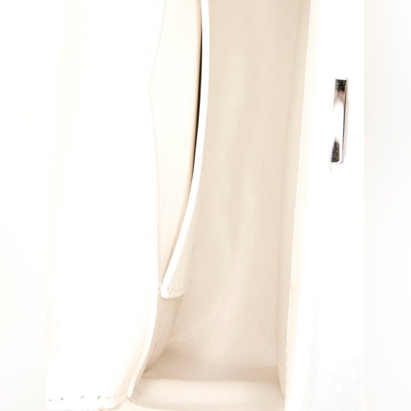 New Givenchy Crossbody Bag - Picture 5 of 5